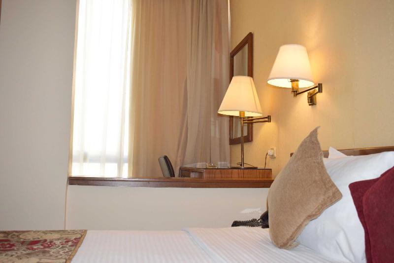 Orient Prince Hotel Bejrut Zewnętrze zdjęcie